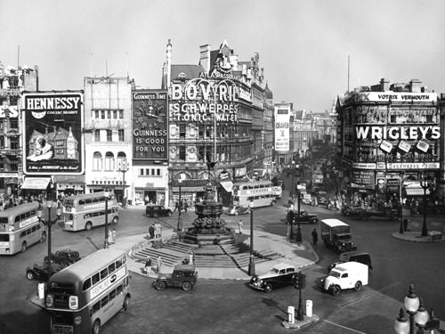 Piccadilly Circus London 1960 von Anonym