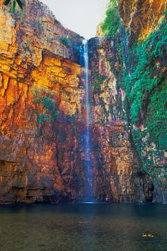 Emma Gorge von John Xiong
