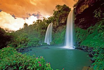 Waterfall Dos Hermanas"        " von Thomas Marent